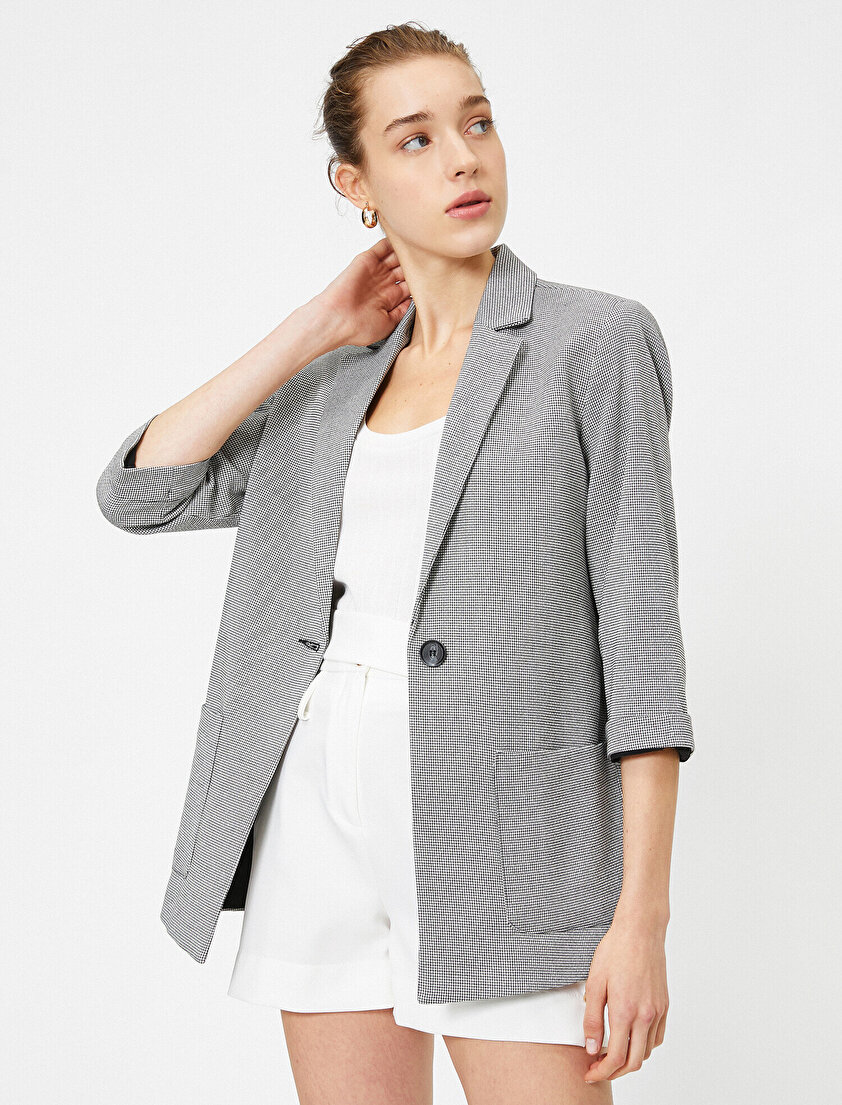 V Yaka Düğme Detaylı Cepli Ceket