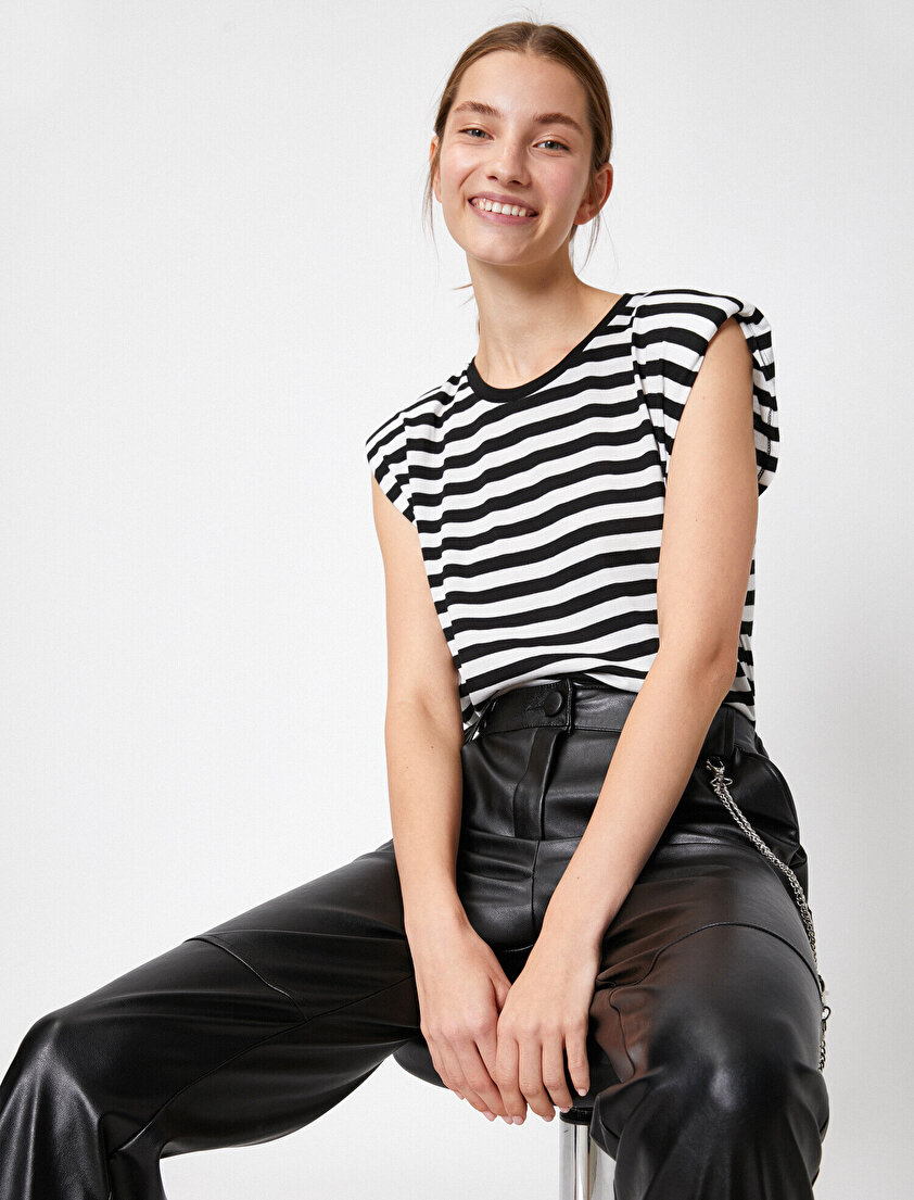 Bisiklet Yaka Kolsuz Çizgili Tişört