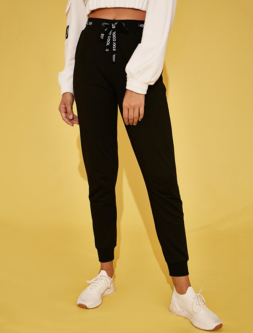 Beli Bağlamalı Cepli Jogger Fit Eşofman Altı