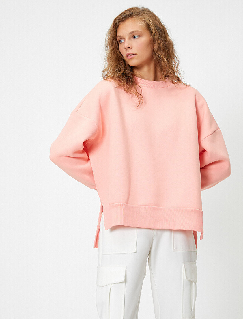 Bisiklet Yaka Uzun Kollu Basic Sweatshirt