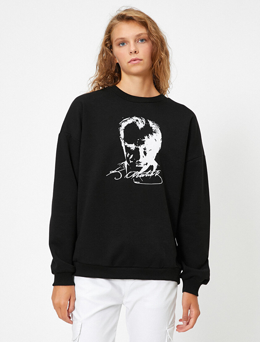 Atatürk Baskılı Sweatshirt