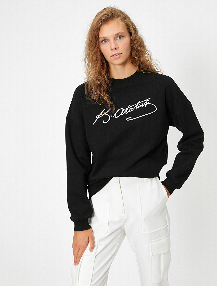 Atatürk İmzası Baskılı Sweatshirt
