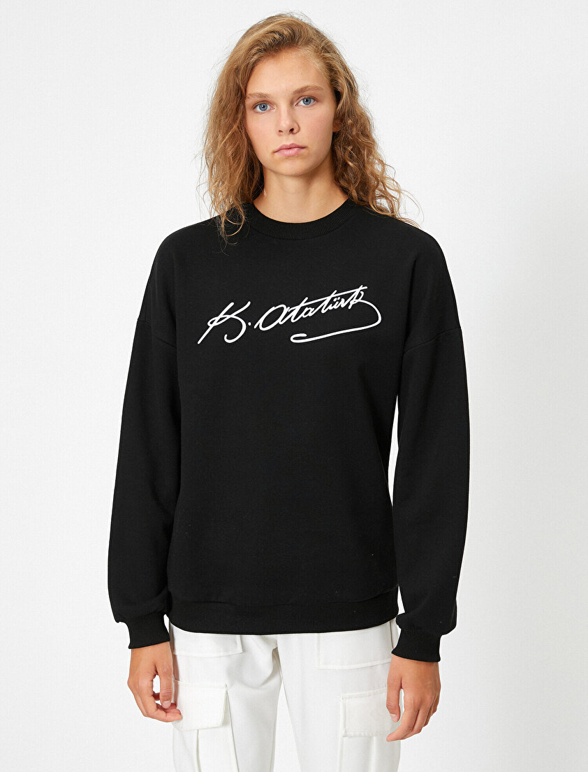 Atatürk İmzası Baskılı Sweatshirt