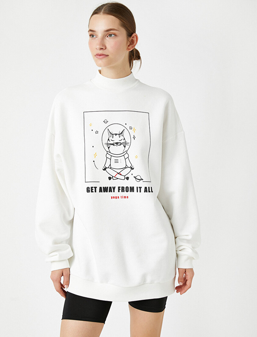 Dik Yaka Hayvan Baskılı Sweatshirt