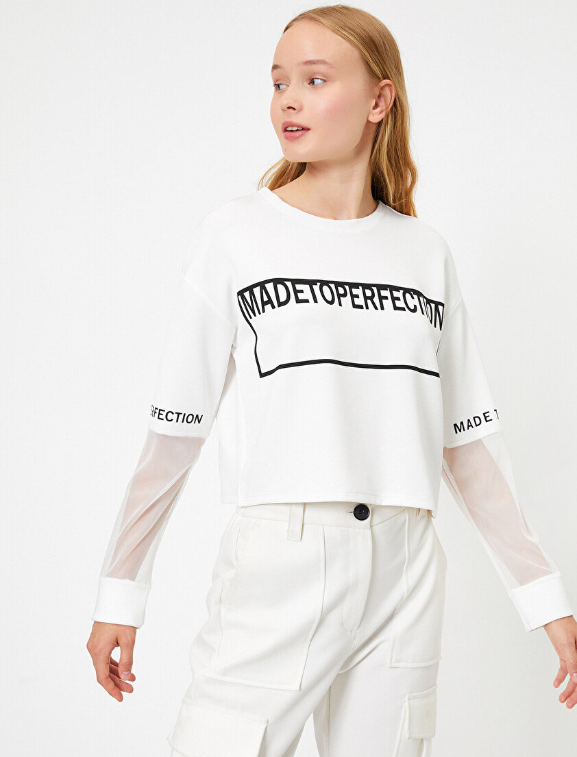 Bisiklet Yaka Uzun Kollu Tül Detaylı Yazılı Baskılı Sweatshirt