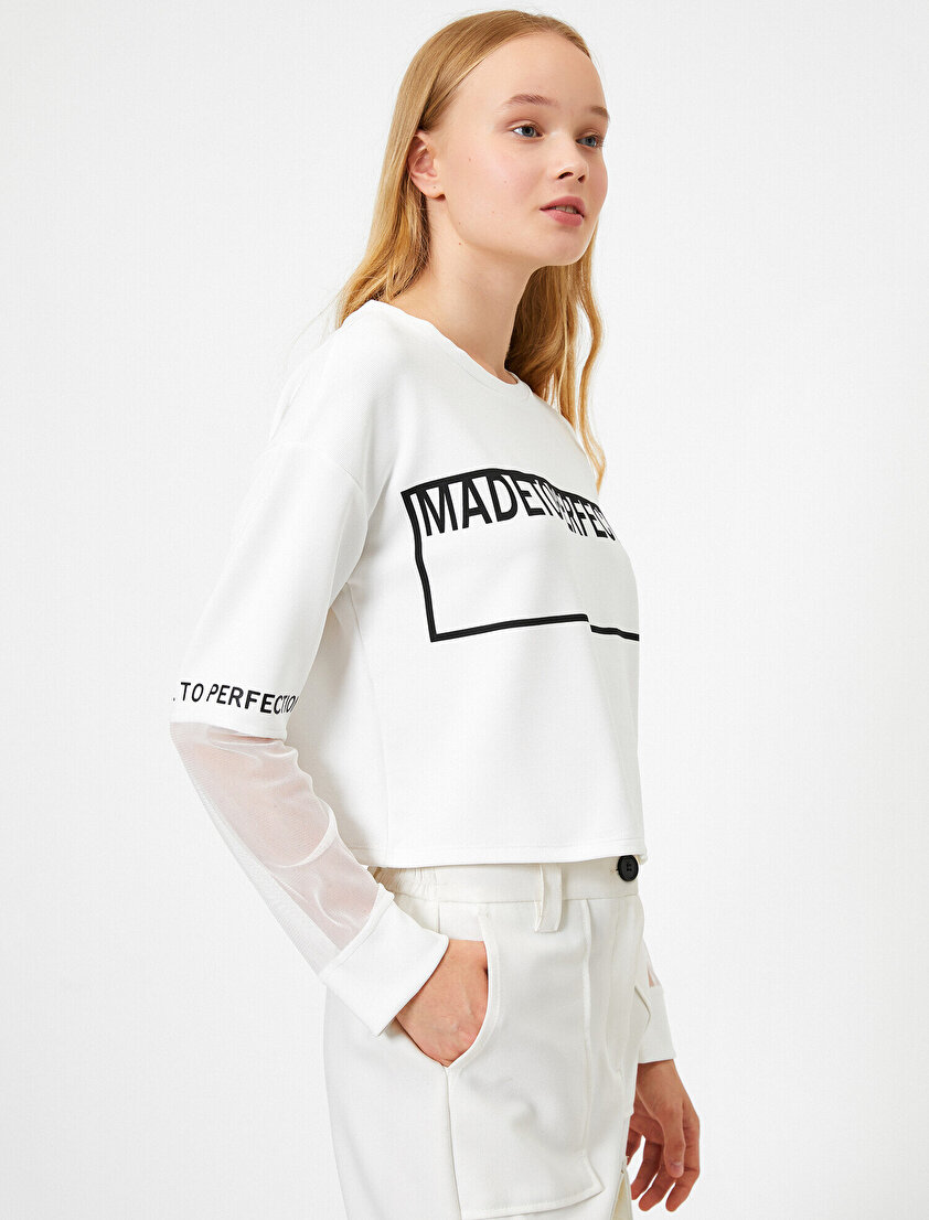 Bisiklet Yaka Uzun Kollu Tül Detaylı Yazılı Baskılı Sweatshirt