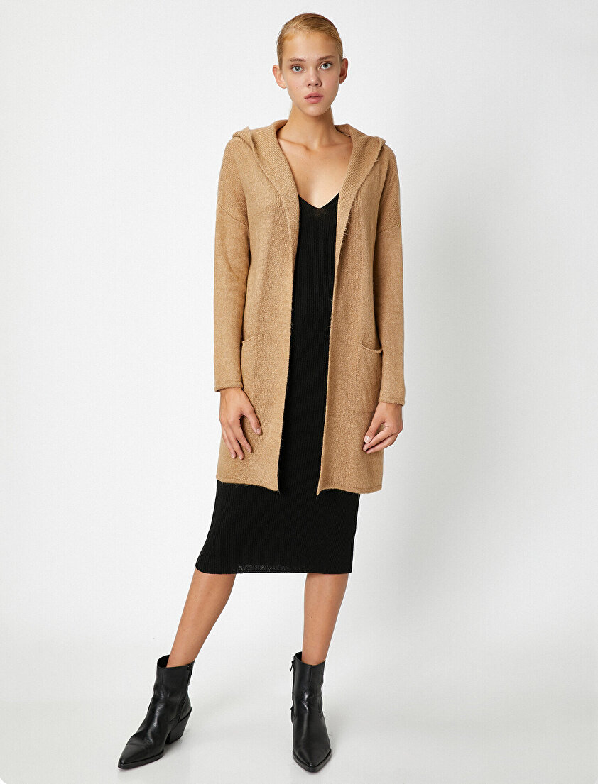 Kapüşonlu Cepli Hırka