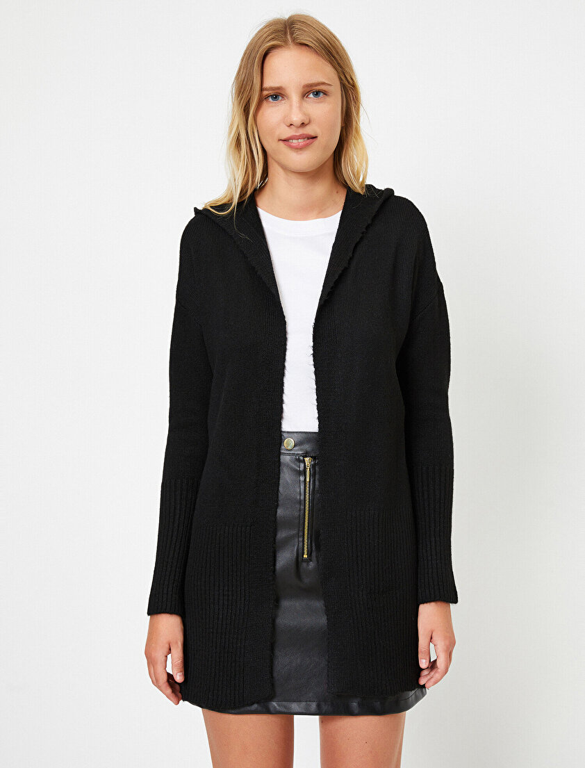 Kapüşonlu Uzun Kollu Hırka