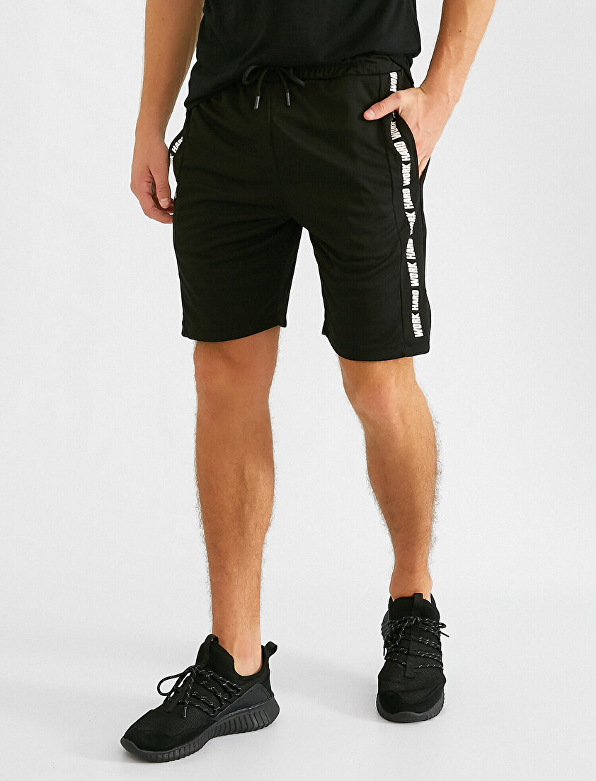 Slogan Baskılı Cepli Şort