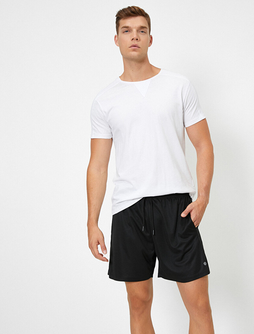 Normal Bel Cepli Basic Şort