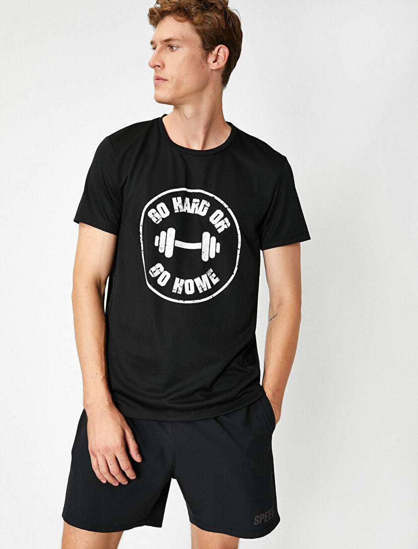 Bisiklet Yaka Kısa Kollu Slogan Baskılı Tişört