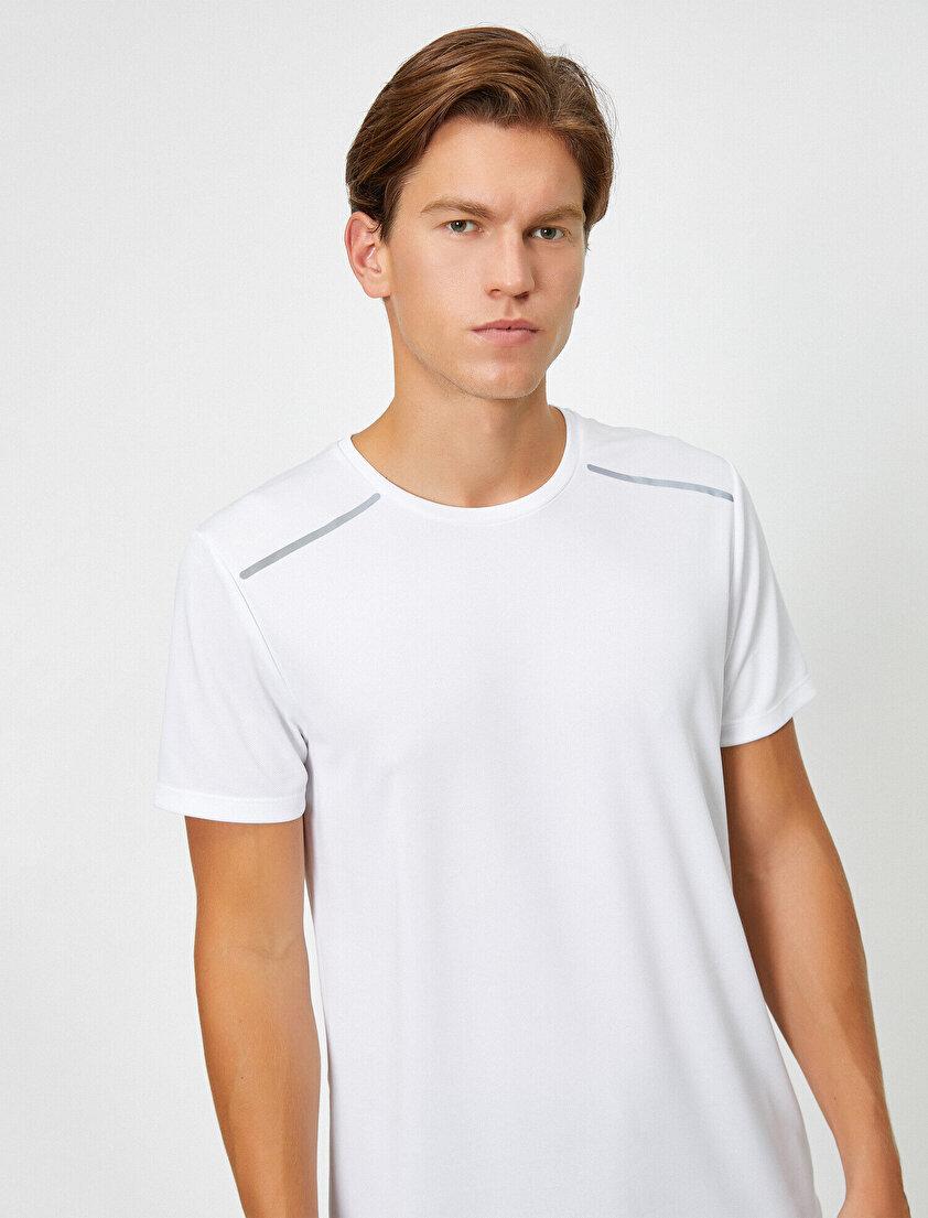 Bisiklet Yaka Kısa Kollu Tişört