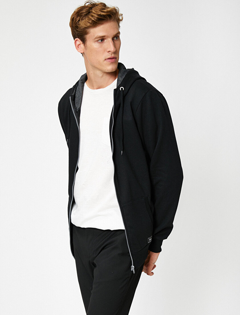 Uzun Kollu Kapüşonlu Fermuarlı Sweatshirt