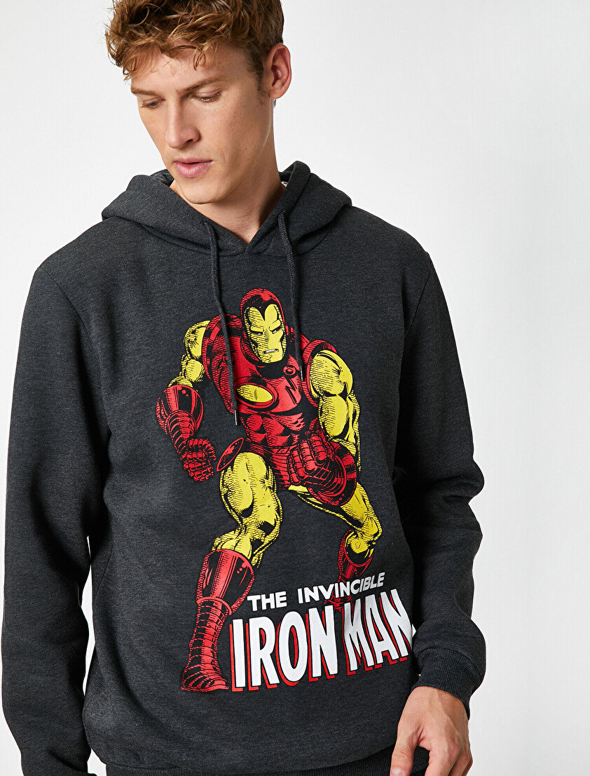 Kapüşonlu Marvel Lisanslı Iron Man Sweatshirt