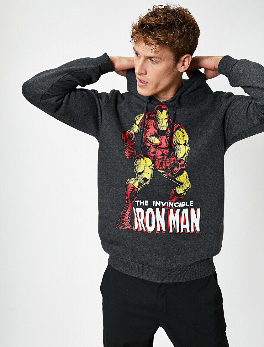 Kapüşonlu Marvel Lisanslı Iron Man Sweatshirt