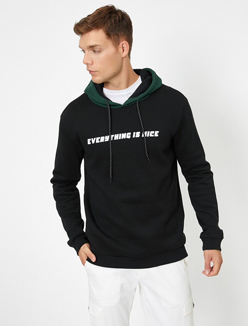 Kapüşonlu Yazılı Baskılı Bisiklet Yaka Sweatshirt