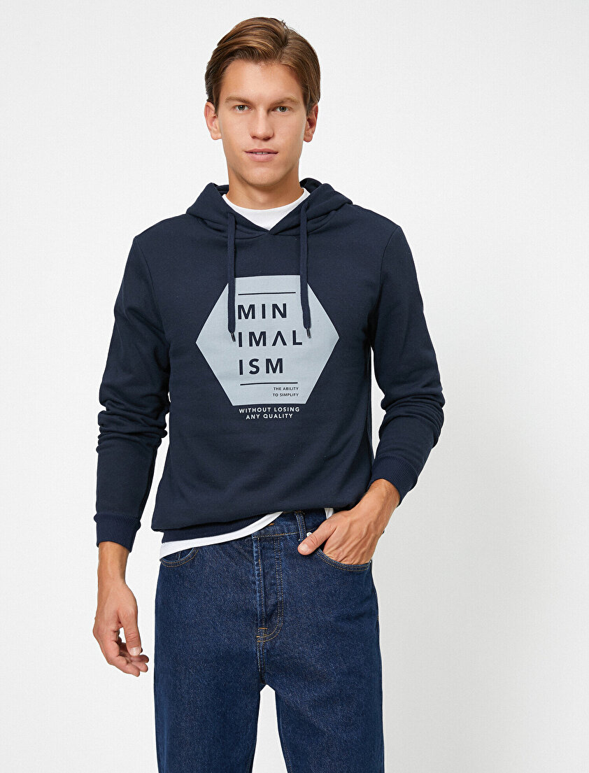 Kapüşonlu Yazılı Baskılı Uzun Kollu Sweatshirt