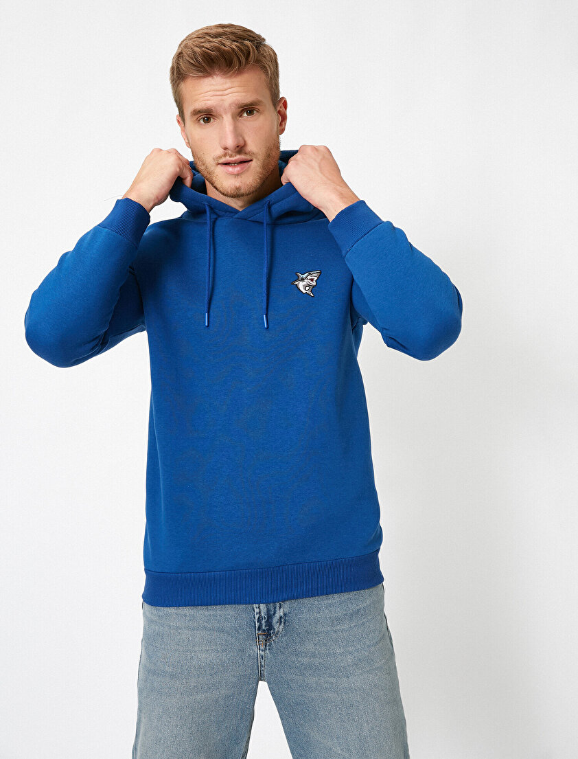 Kapüşonlu Uzun Kollu Sweatshirt