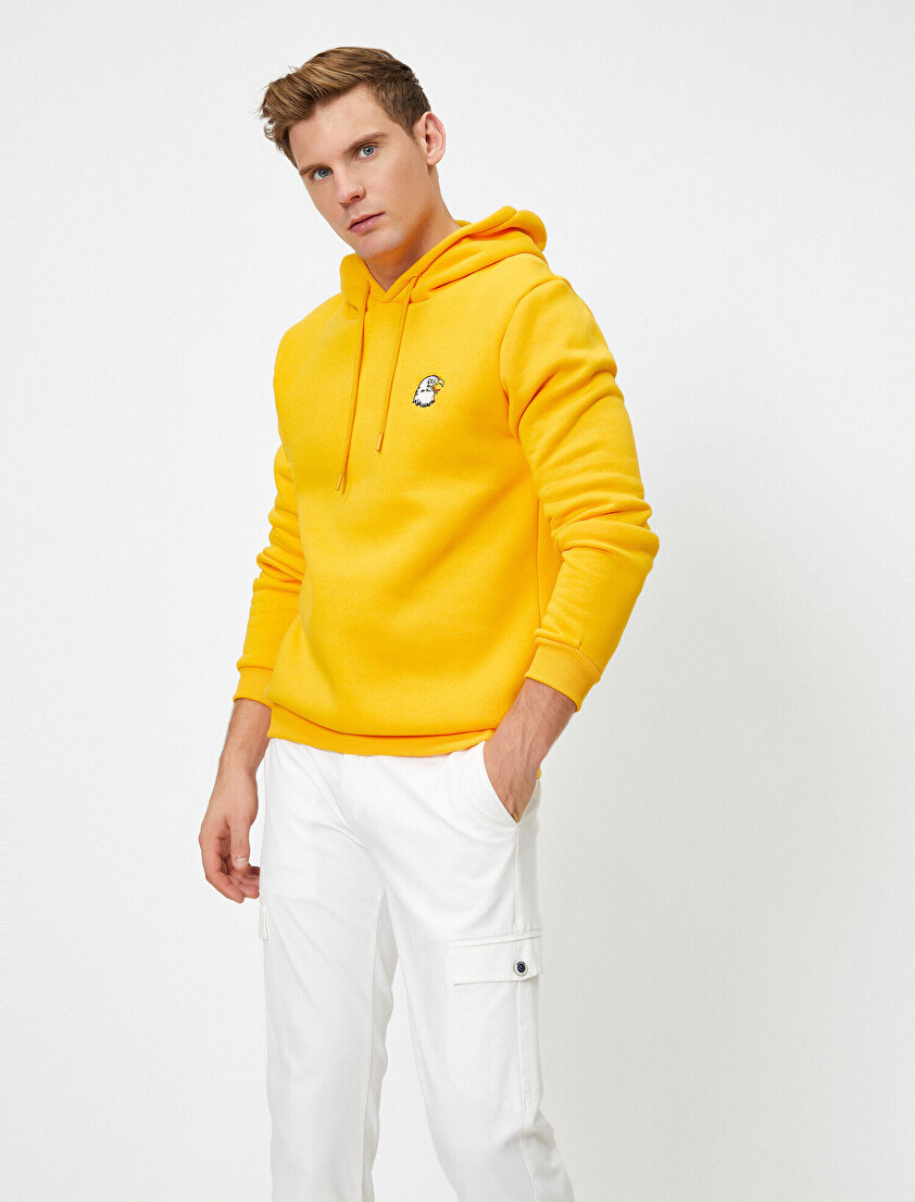 Kapüşonlu İşleme Detaylı Uzun Kollu Sweatshirt