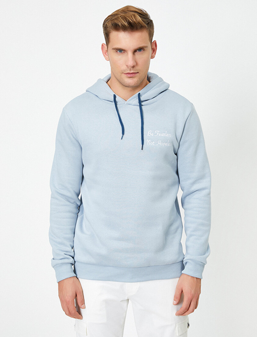 Kapüşonlu Yazı İşlemeli Uzun Kollu Sweatshirt