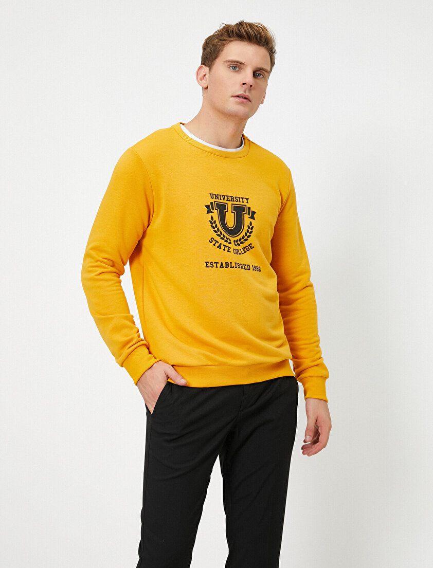 Bisiklet Yaka Yazılı Baskılı Sweatshirt