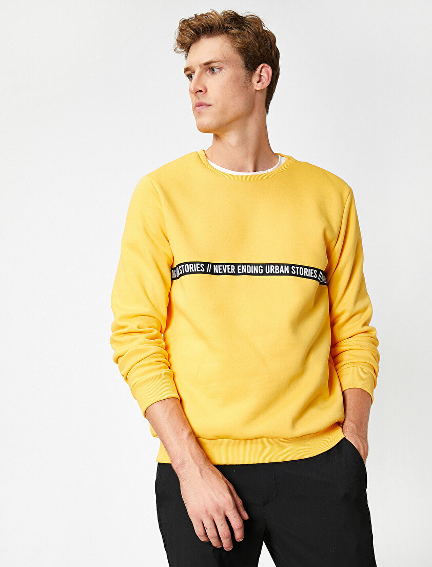 Bisiklet Yaka Uzun Kollu Yazılı Baskılı Sweatshirt