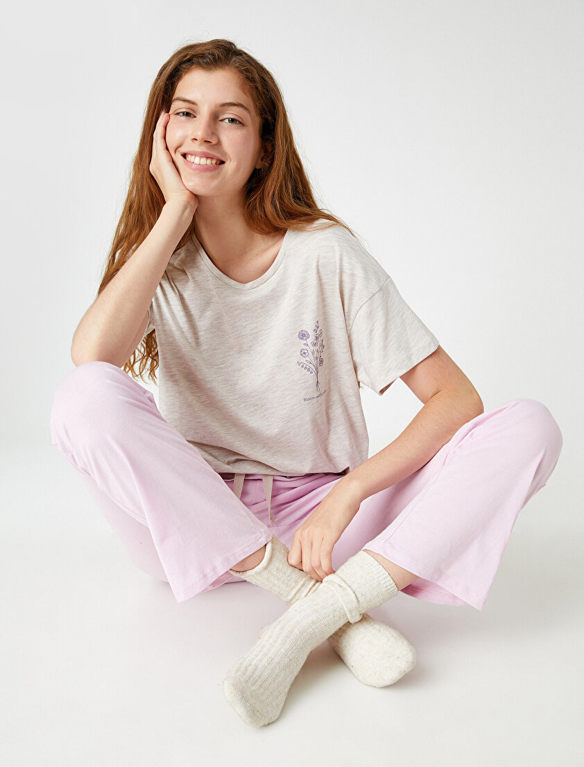 Kısa Kollu Pijama Takımı
