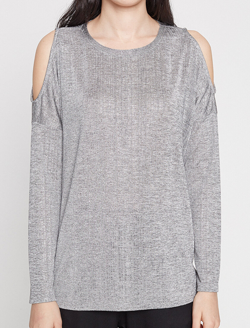 Omuz Detaylı T-Shirt