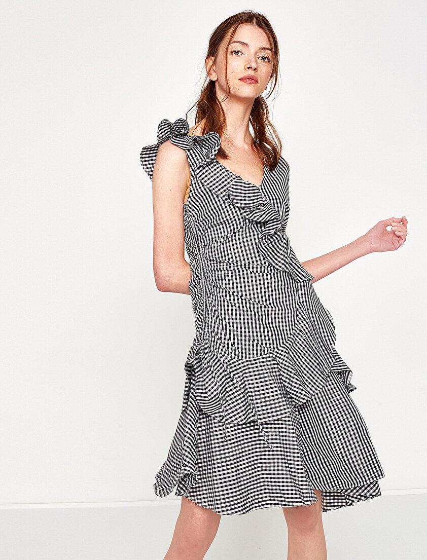 Fırfır Detaylı Elbise