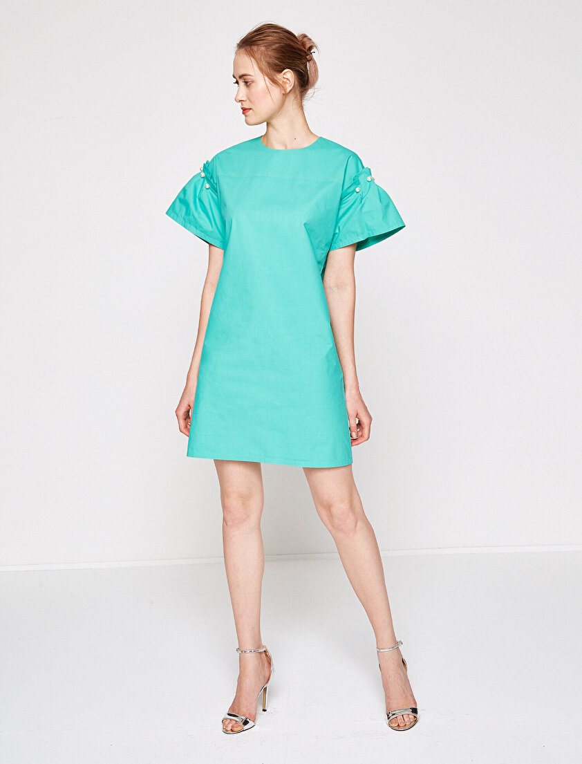 İnci Detaylı Elbise