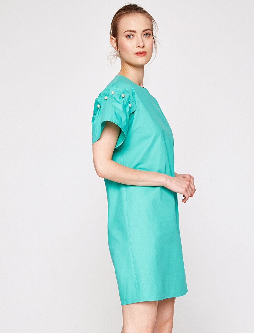 İnci Detaylı Elbise