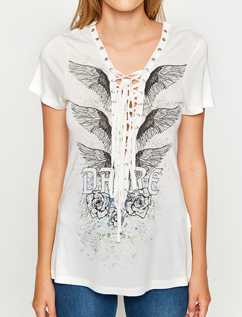 Kuş Gözü Detaylı T-Shirt