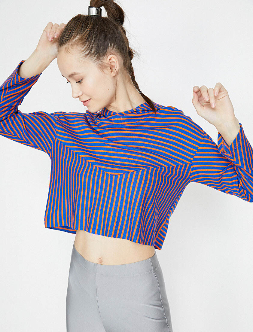 Ebru Şallı Loves Koton Sweatshirt