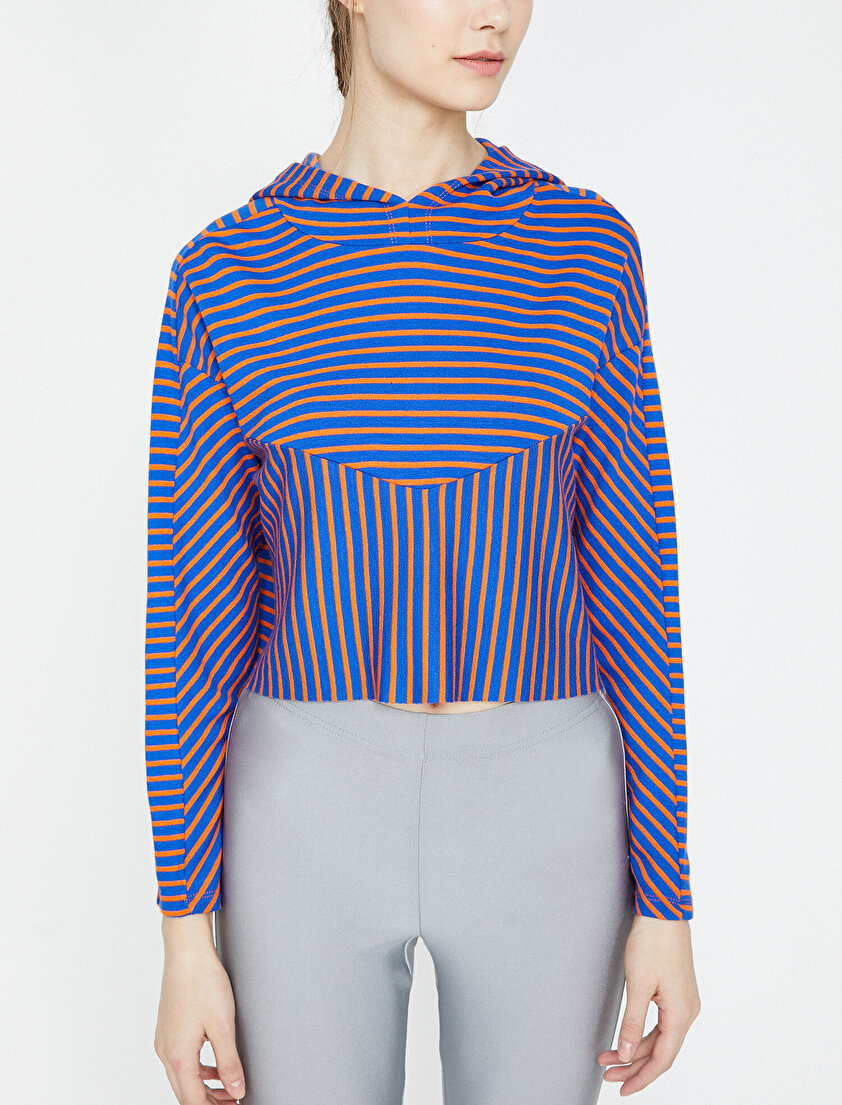 Ebru Şallı Loves Koton Sweatshirt