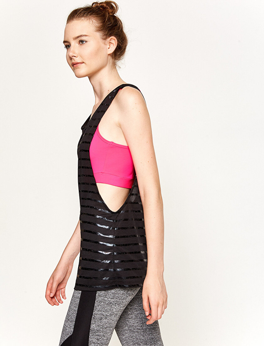 Ebru Şallı Loves Koton Sport Atlet