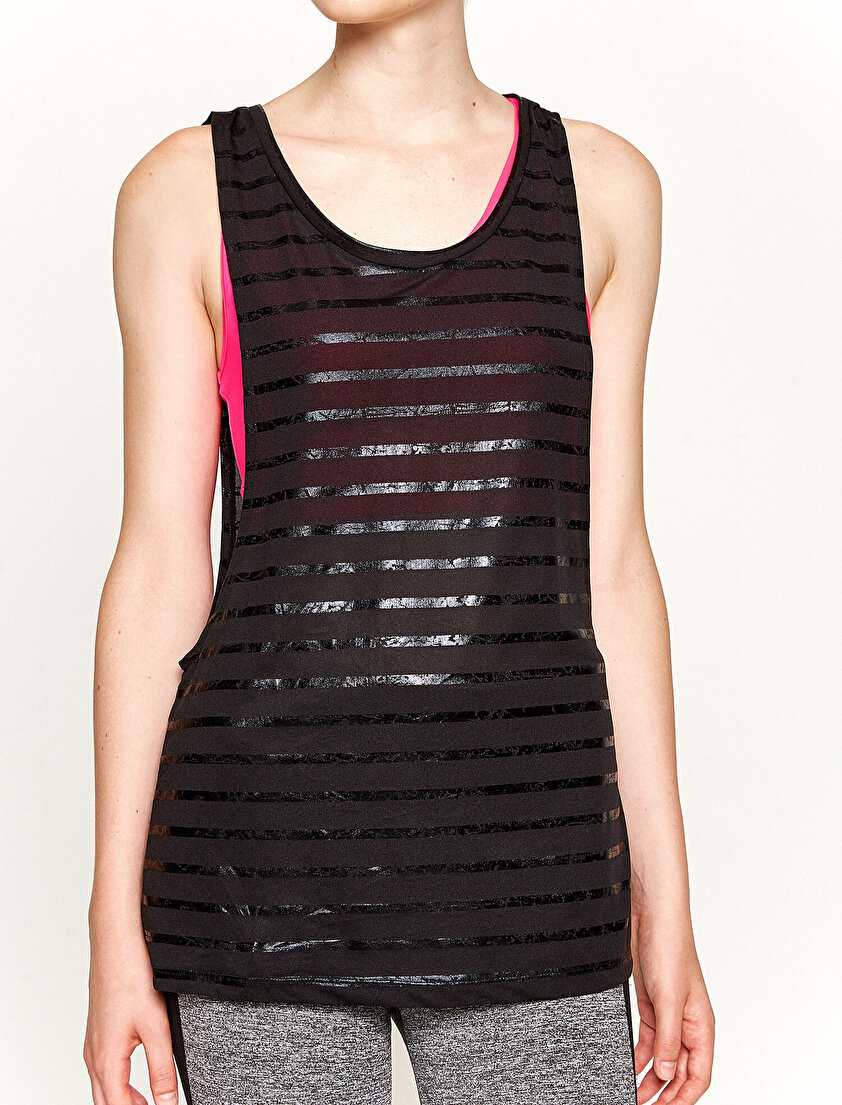 Ebru Şallı Loves Koton Sport Atlet