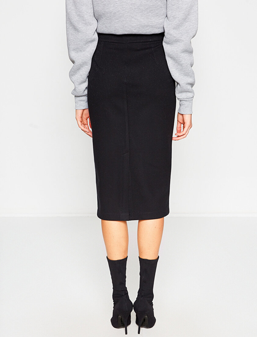 Arzu Sabancı For Koton Etek