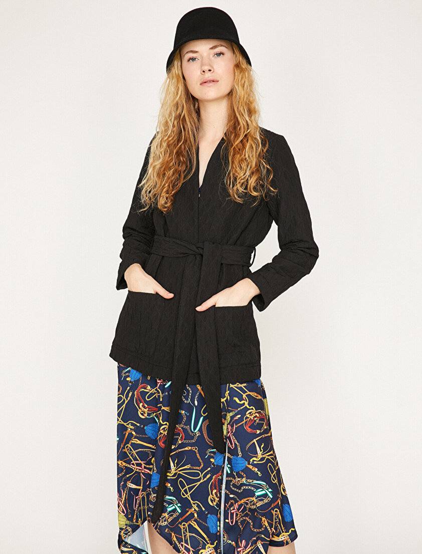 Beli Bağlamalı Mont