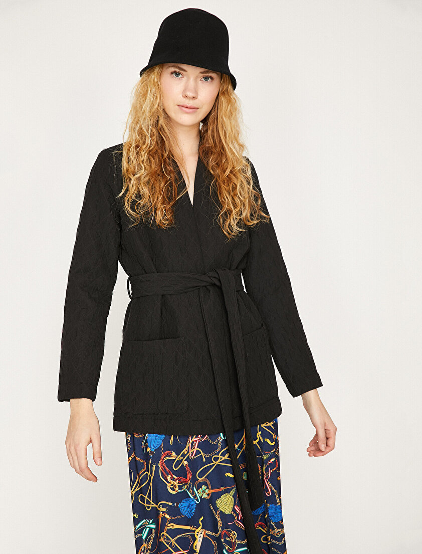 Beli Bağlamalı Mont