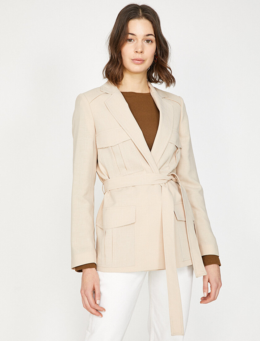 Beli Bağlamalı Mont