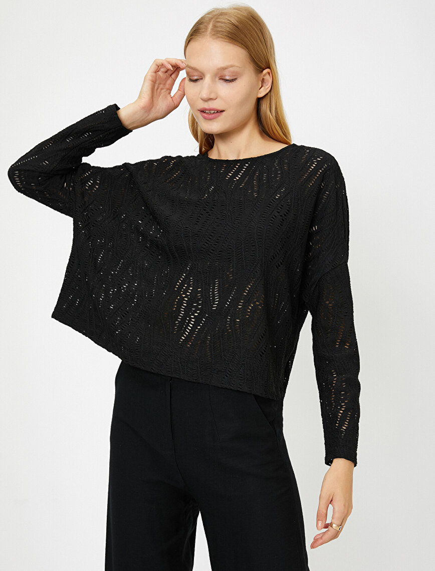 Lace Detailed T-Shirt