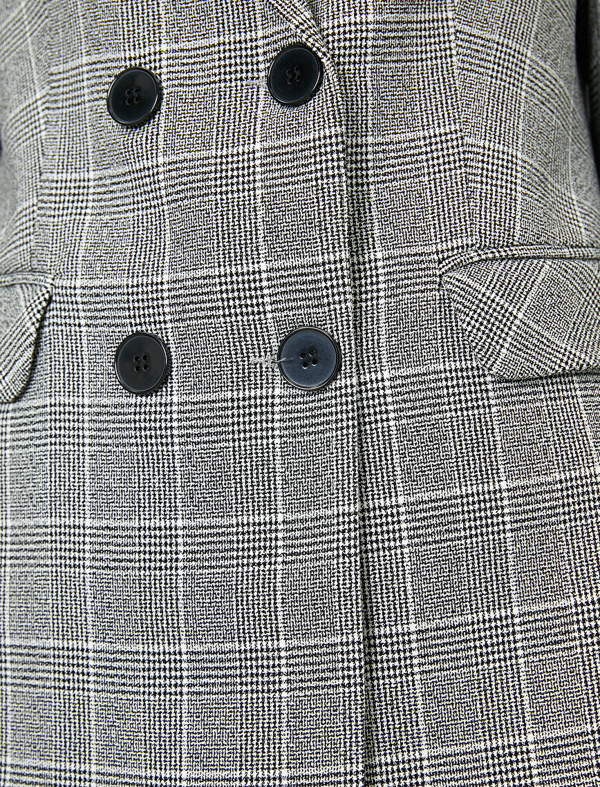 Kareli Ceket