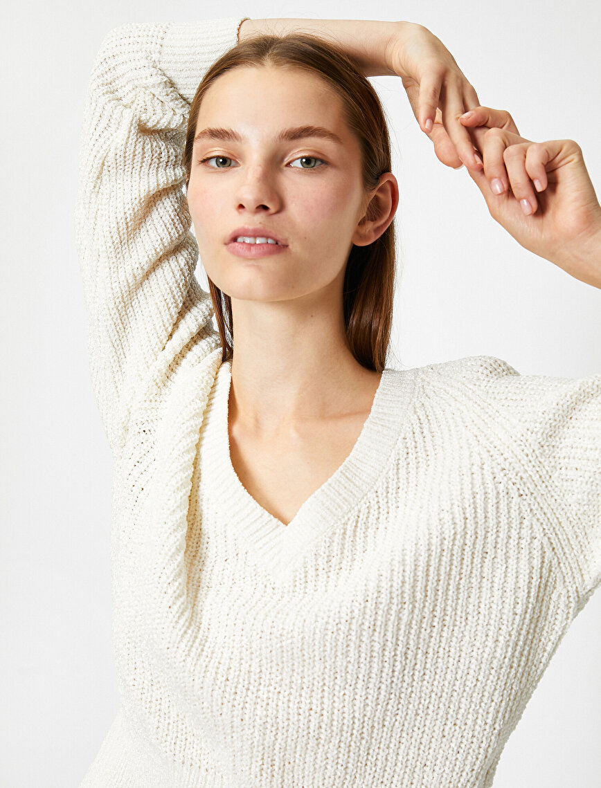 Long Sleeve V Neck Sweater