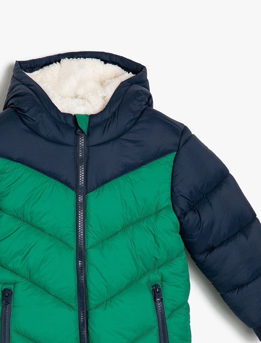 Lacivert Erkek Çocuk Kapüşonlu Mont 0KKB08134OW720 Koton