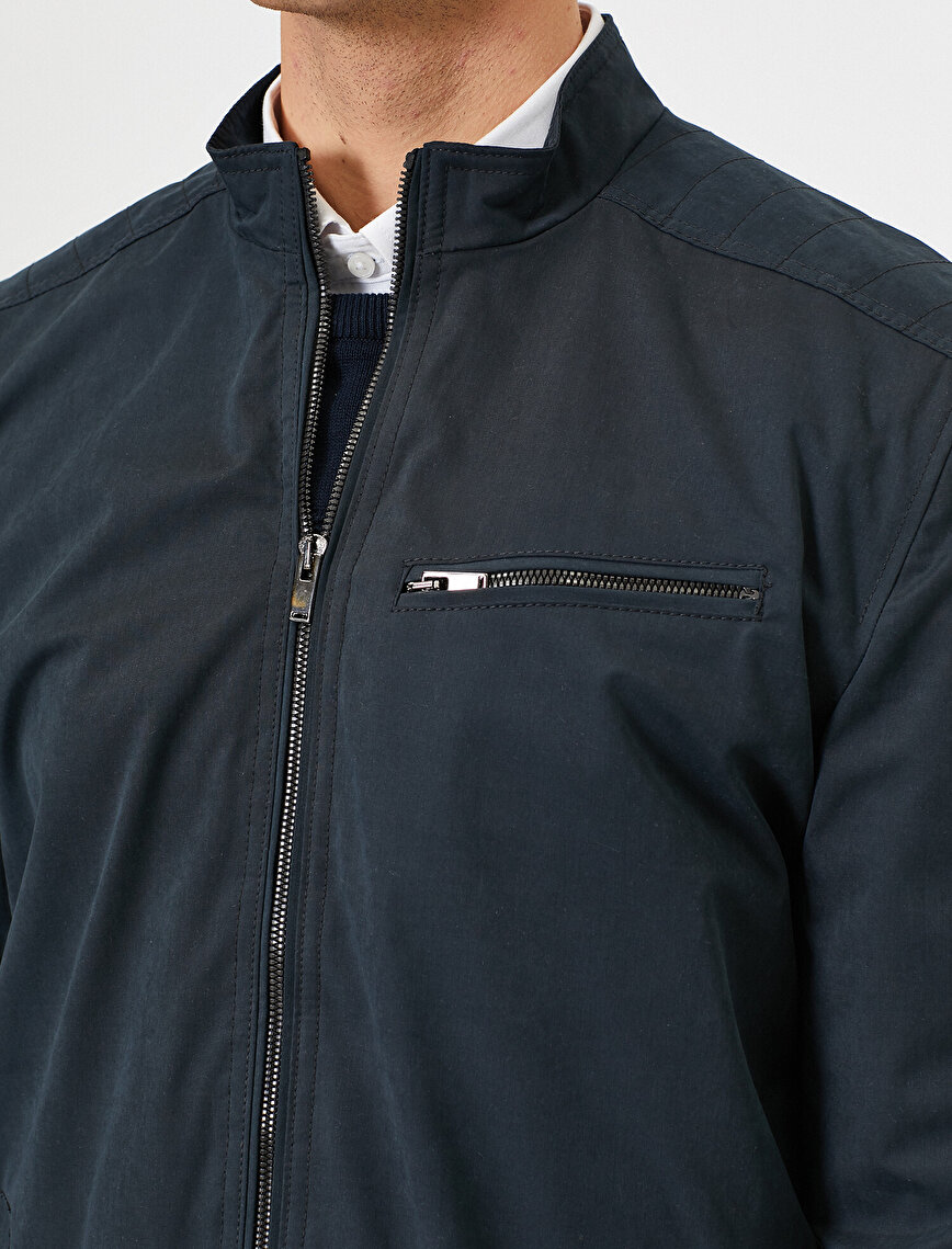 Zipper Detailed Coat