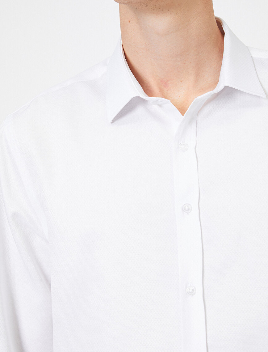 Klasik Yaka Uzun Kollu Slim Fit Smart Gömlek