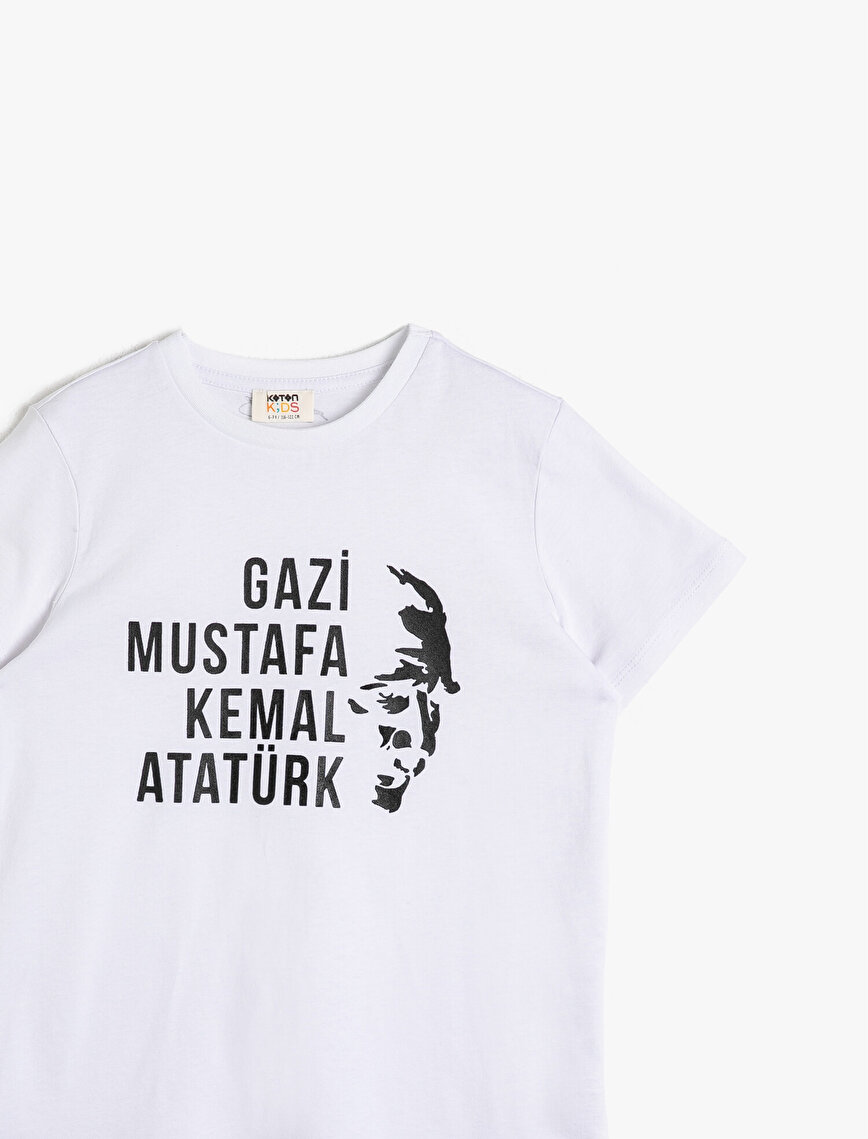 Atatürk Baskılı T-Shirt