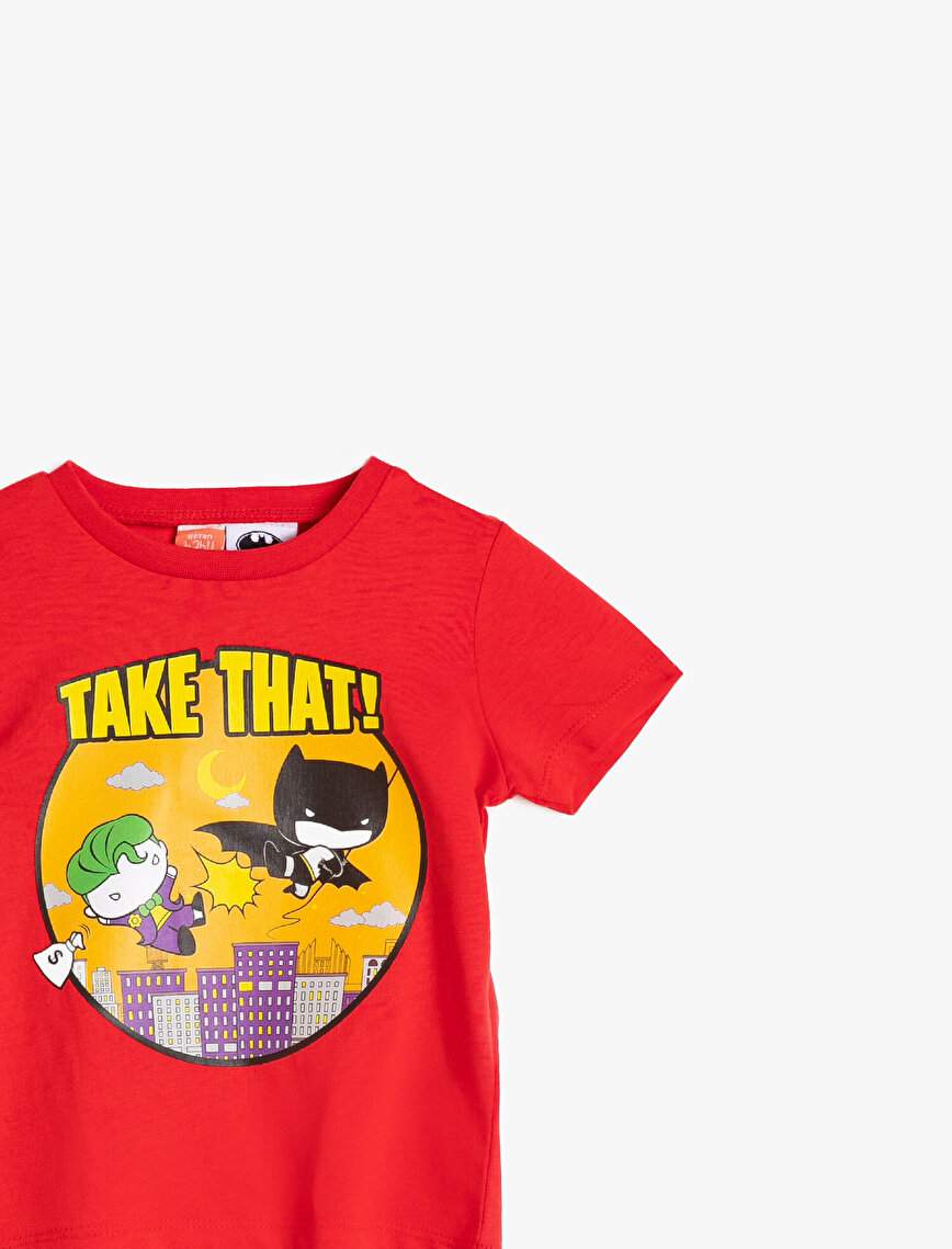 Kırmızı Erkek Çocuk Batman Lisanslı Baskılı Pamuklu Kısa Kırmızı Erkek Çocuk Batman Lisanslı Baskılı Pamuklu Kısa