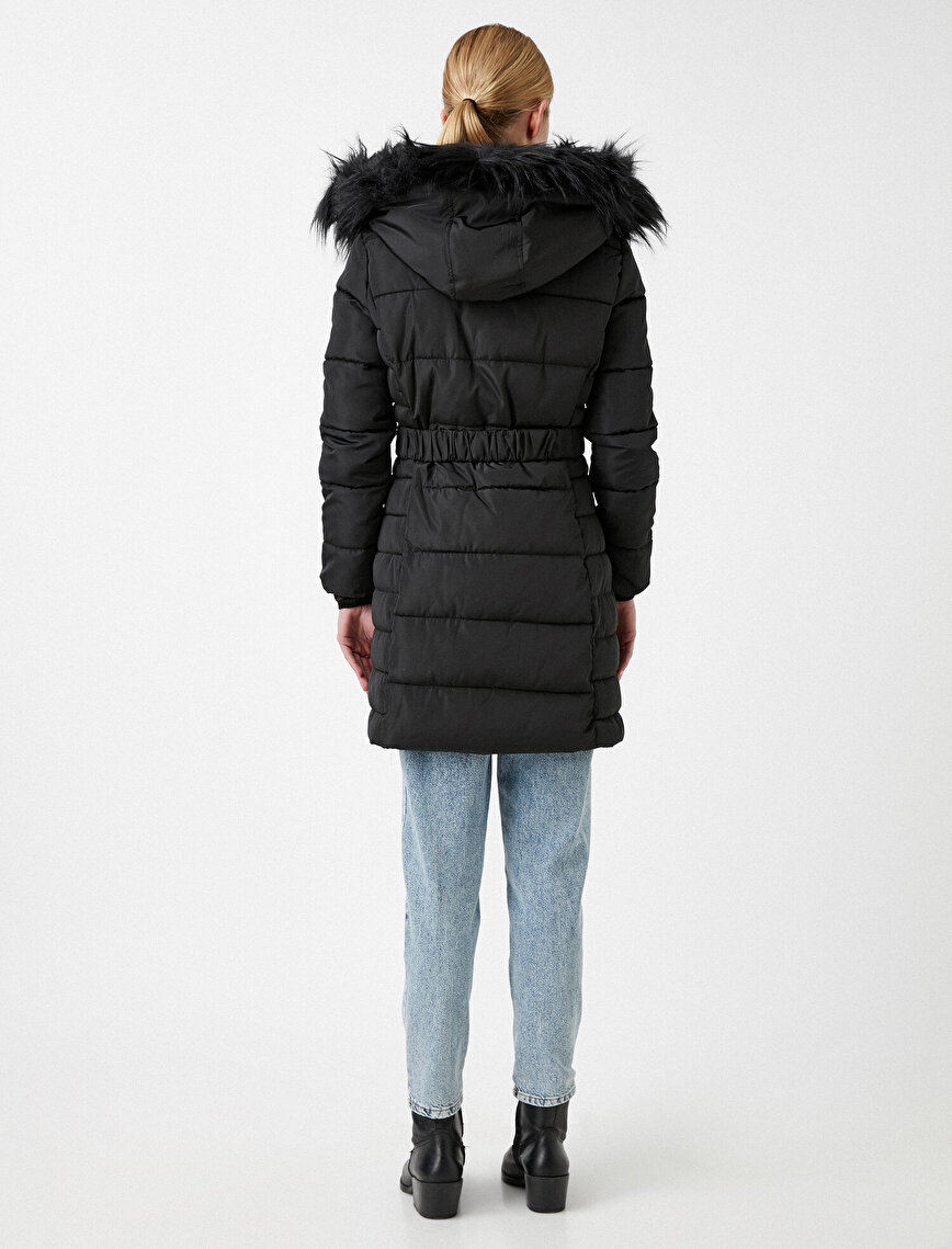 Hooded Faux Fur Detailed Quilted Coat