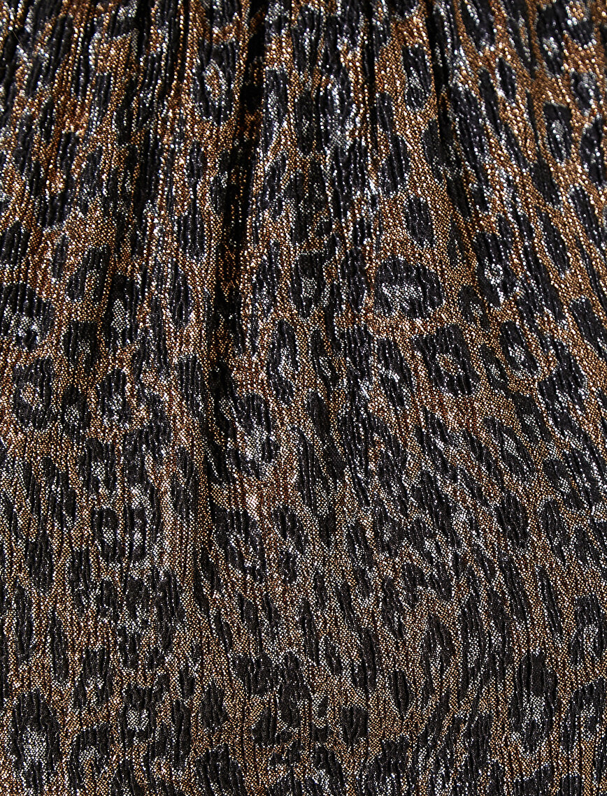  Back Detailed Glitter Animal Patterned Long Sleeve Crop Blouse